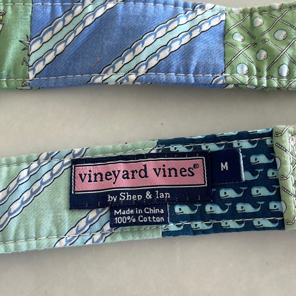 Vineyard vines fabric belt with metal loop